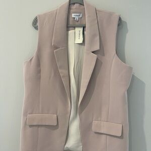 Evereve Women's Pink Sleeveless Blazer